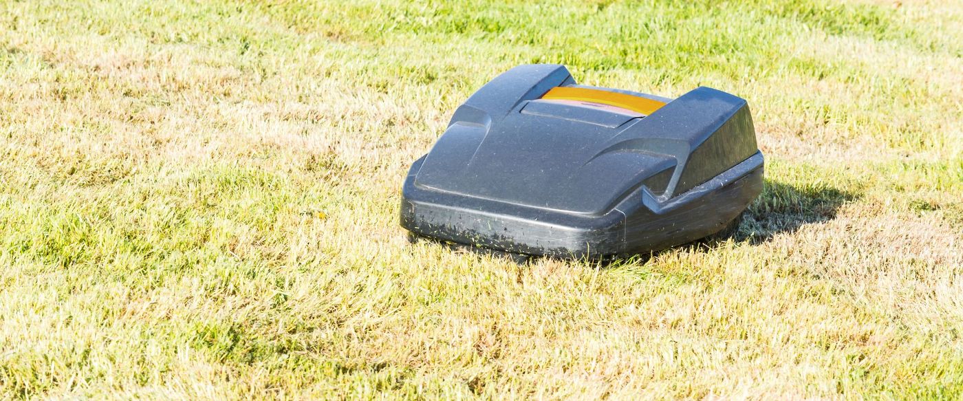 rasen-roboter-1400x583